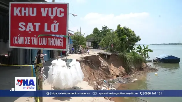 Tình hình sạt lở bờ sông tiếp tục diễn biến phức tạp ở Đồng Tháp
