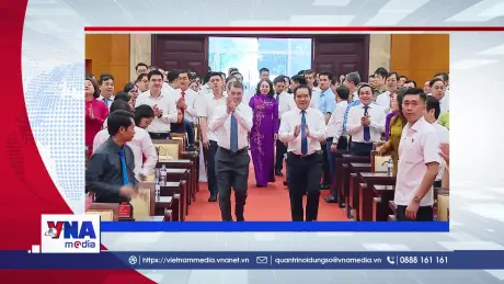 Trạm tin số trưa ngày 13/06: Tăng trưởng hai con số: Từ quyết tâm đến hành động 