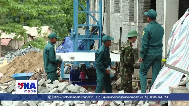 Ngày đêm tăng tốc xây trường cho học sinh vùng biên Quảng Trị