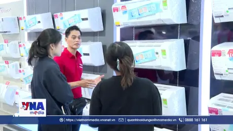 Tìm động lực tăng trưởng thương mại từ hệ sinh thái kích cầu