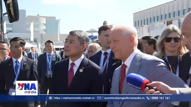 Thủ tướng Lê Minh Hưng thăm triển lãm của Tatarstan, LB Nga