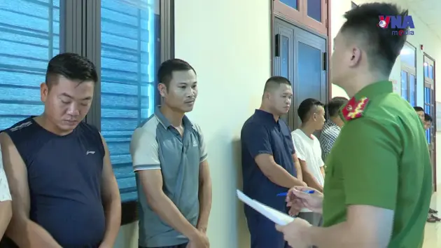 An ninh 365+ ngày 24/6: Triệt phá sới bạc thu 'phí vào cửa', cho vay lãi nặng tại Ninh Bình