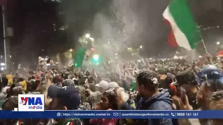 Mexico vỡ òa sau chiến thắng trước Ecuador