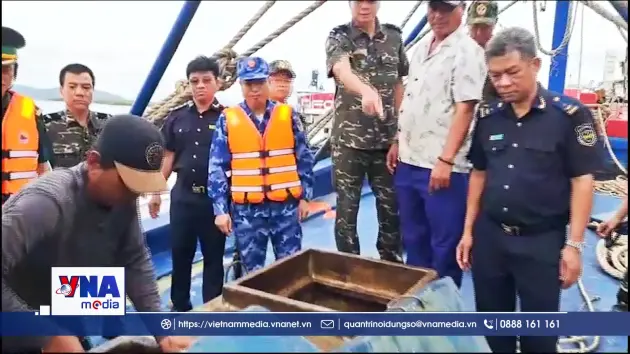 Hải quan phối hợp bắt tàu chở dầu DO không rõ nguồn gốc