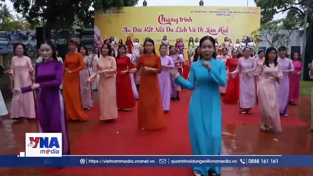 Diễu hành áo dài kết nối du lịch và di sản Huế