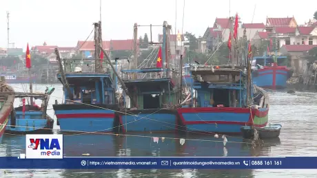 Thanh Hóa khẩn trương kêu gọi tàu thuyền vào tránh trú bão số 1