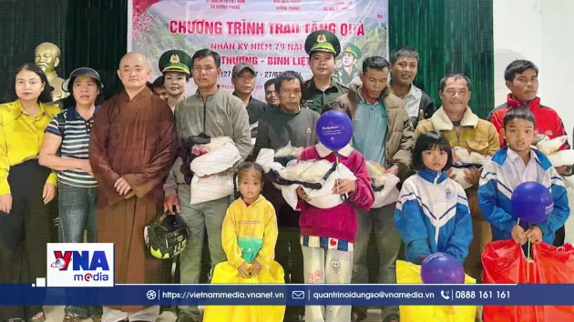 Kết nối yêu thương đến với đồng bào vùng biên Hướng Phùng