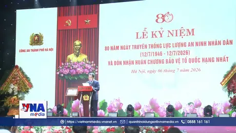 Công an Hà Nội đón nhận Huân chương Bảo vệ Tổ quốc hạng Nhất