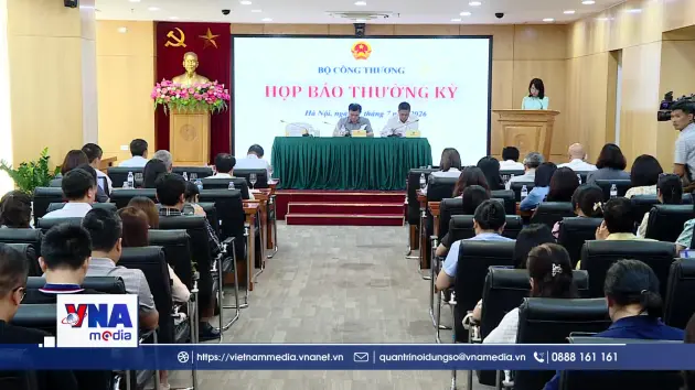 Bộ Công Thương nhận gần 300 phản ánh của người dùng xăng E10