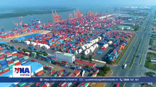 Mục tiêu tăng trưởng GDP gần 12% trong 6 tháng cuối năm