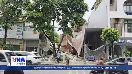 Sập nhà 2 tầng do thi công nhà liền kề