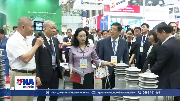 Khai mạc chuỗi triển lãm quốc tế điện, năng lượng xanh và công nghiệp chế biến