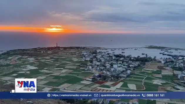 Đặc khu Lý Sơn bùng nổ khách du lịch