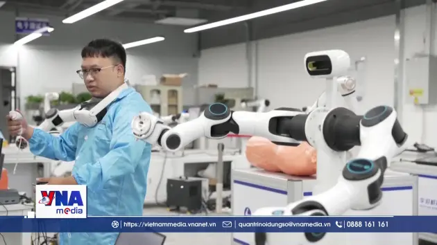 Trung Quốc đẩy mạnh sản xuất robot tích hợp AI