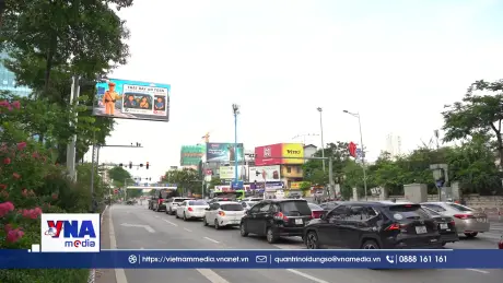 Cảnh báo sớm ùn tắc, tai nạn, ngập úng trên đường phố Hà Nội