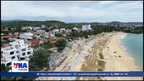 Đẩy nhanh tiến độ xây kè biển giữ làng trước mùa mưa bão
