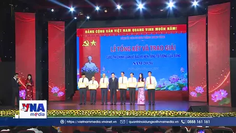 Trao giải Cuộc thi chính luận “Bảo vệ nền tảng tư tưởng của Đảng trong kỷ nguyên mới