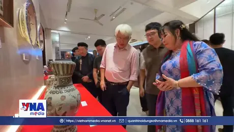 An Giang: Trưng bày hơn 100 hiện vật quý gốm Nam Bộ