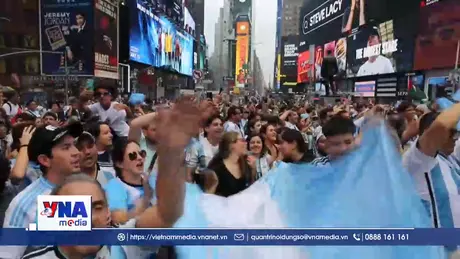 Cổ động viên Argentina biến New York thành sàn diễn Tango