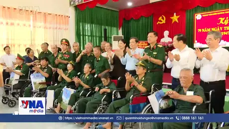 Chủ tịch Quốc hội Trần Thanh Mẫn tri ân người có công