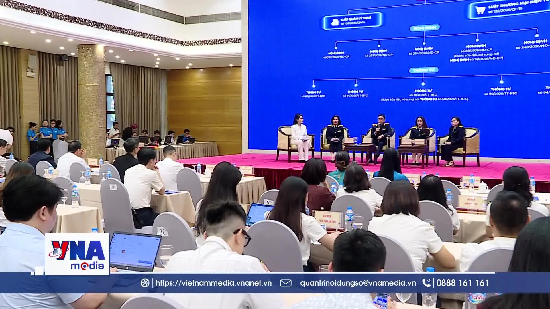 Hỗ trợ hộ kinh doanh thực hiện chính sách thuế mới