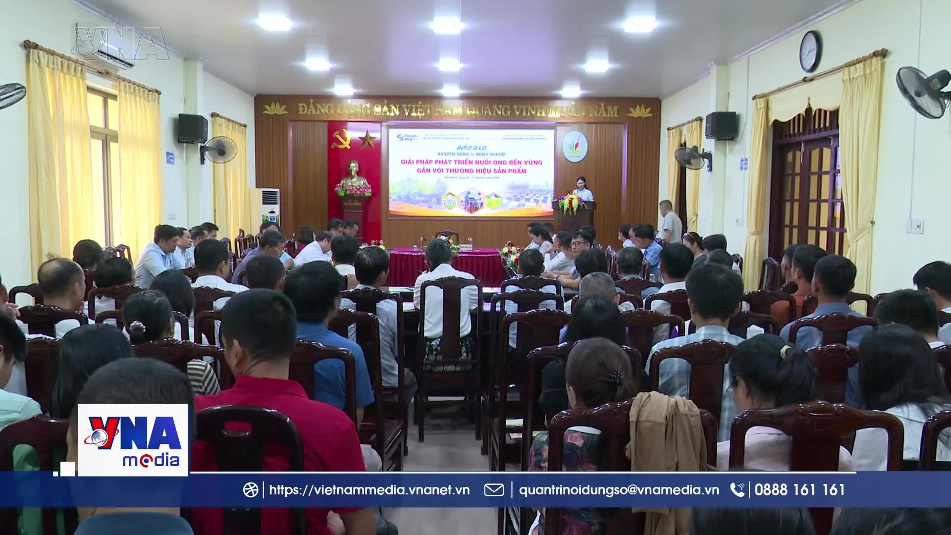 Nuôi ong bền vững gắn với thương hiệu sản phẩm