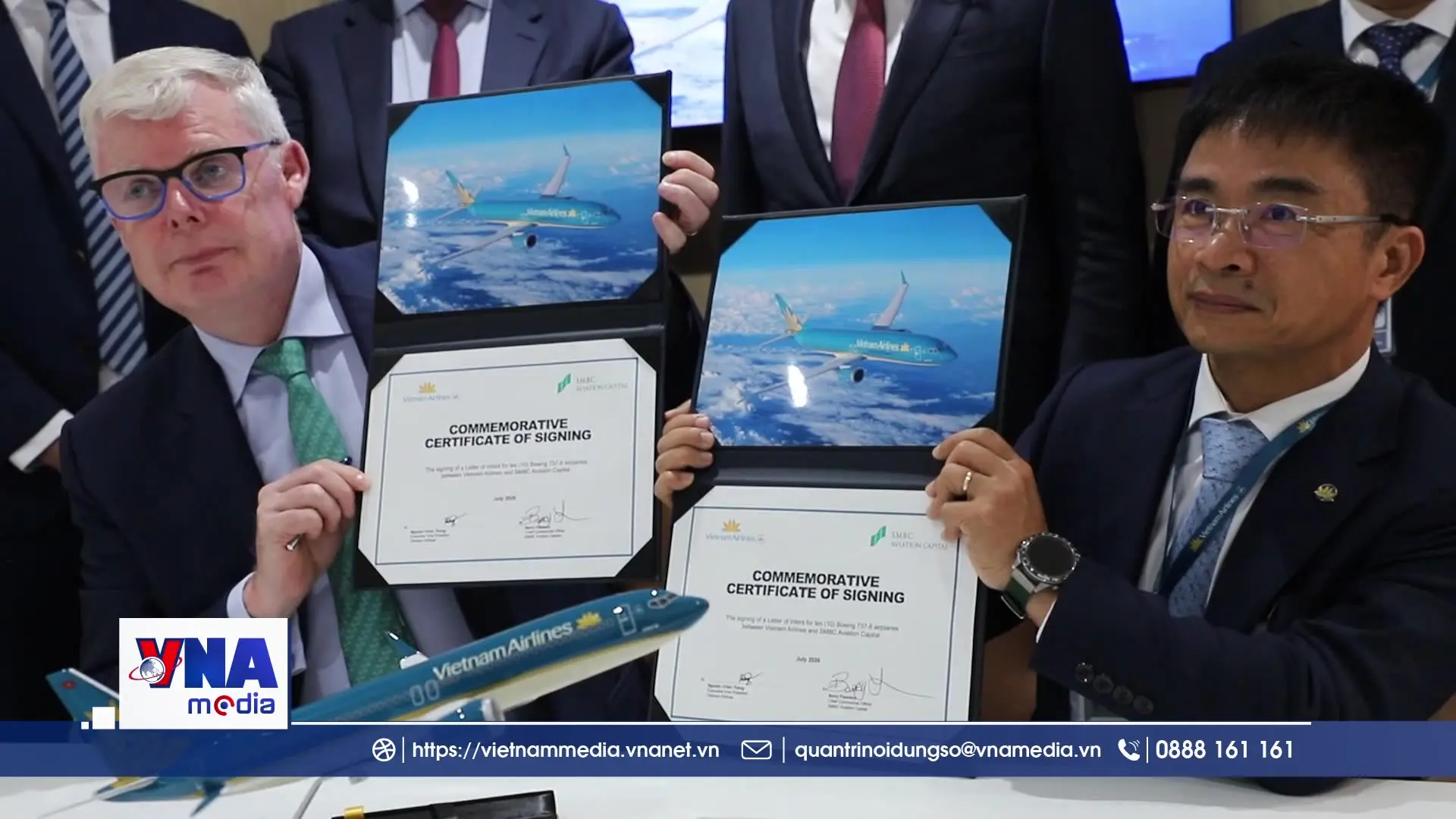 Vietnam Airlines ký kết các thỏa thuận thuê thêm 19 máy bay Boeing 737 MAX 8