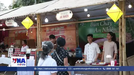 Tôn vinh thương hiệu Bún bò Huế