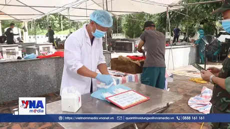 Lấy mẫu hài cốt liệt sĩ chưa xác định thông tin tại Chợ Đồn