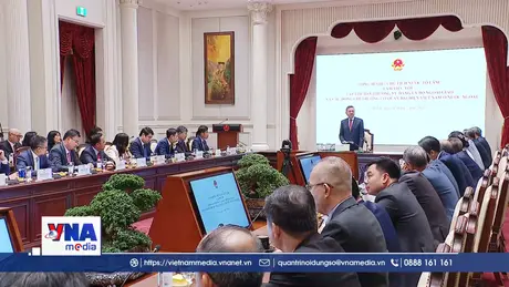 Xác định ngoại giao phục vụ phát triển là trung tâm