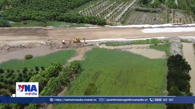Thiếu đường gom dân sinh dọc tuyến cao tốc tại Đồng Tháp