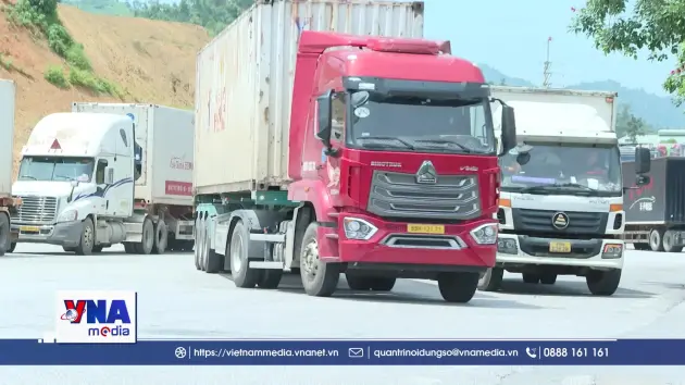 Xuất nhập khẩu qua các cửa khẩu Lạng Sơn duy trì nhịp độ cao