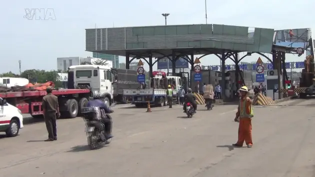 Cần sự phối hợp khi tháo dỡ trạm thu phí cầu Đồng Nai