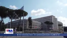 Giá lương thực thế giới tăng nhẹ vì nắng nóng và bất ổn địa chính trị