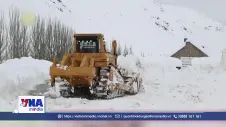 Hàng nghìn xe tải mắc kẹt ở miền Nam Argentina do bão tuyết