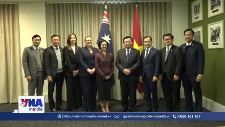 Thúc đẩy hợp tác Việt Nam - Australia về đào tạo cán bộ và tư vấn chính sách