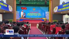 Toả sáng những tấm gương con công nhân, lao động học giỏi, sống tốt