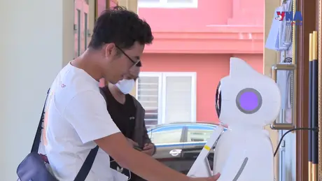 Dòng chảy công nghệ 19/8: Ứng dụng robot thông minh và công nghệ số vào giải quyết thủ tục hành chính