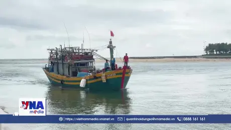 Kịp thời cứu thuyền viên gặp tai nạn lao động trên biển