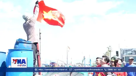 Tuổi trẻ hướng về biển, đảo