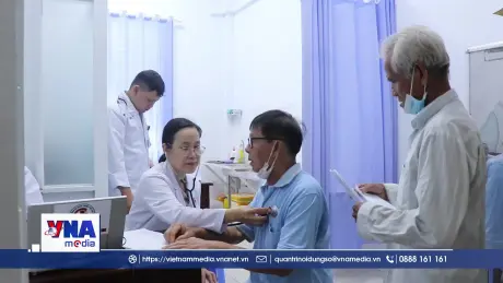Khám sức khỏe miễn phí cho người dân xã An toàn khu Cờ Đỏ