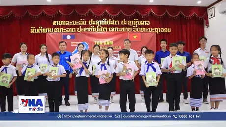 Thanh niên Việt Nam-Lào tăng cường hợp tác, thắt chặt tình đoàn kết