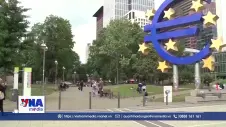 EU lần đầu tiên ghi nhận thâm hụt thương mại trong 3 năm