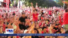 TP.HCM rợp sắc đỏ mừng đội tuyển Việt Nam vô địch