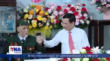 Đại tướng Phan Văn Giang trao huy hiệu 80 năm tuổi Đảng tại Lạng Sơn