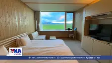 Mô hình nghỉ dưỡng độc đáo giữa những cánh đồng lúa