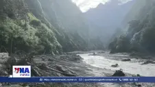 Trung Quốc, Nepal nỗ lực cứu hộ tại vùng thảm họa ở Tây Tạng