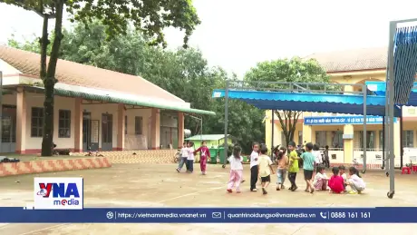 Sẵn sàng ngày tựu trường nơi vùng biên