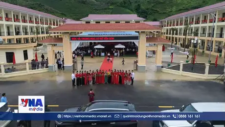 Niềm vui của học sinh vùng biên Sơn La tại ngôi trường mới