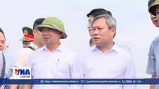 Chủ tịch Hà Nội kiểm tra các khu vực có nguy cơ ngập, chia cắt